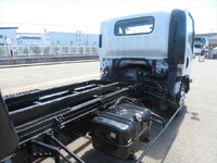 ISUZU Elf Carrier Car BDG-NPR85AN 2009 105,213km_12