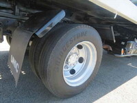 ISUZU Elf Carrier Car BDG-NPR85AN 2009 105,213km_21