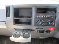 ISUZU Elf Carrier Car BDG-NPR85AN 2009 105,078km_32