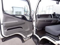 MITSUBISHI FUSO Canter Refrigerator & Freezer Truck TPG-FEB50 2019 171,800km_29