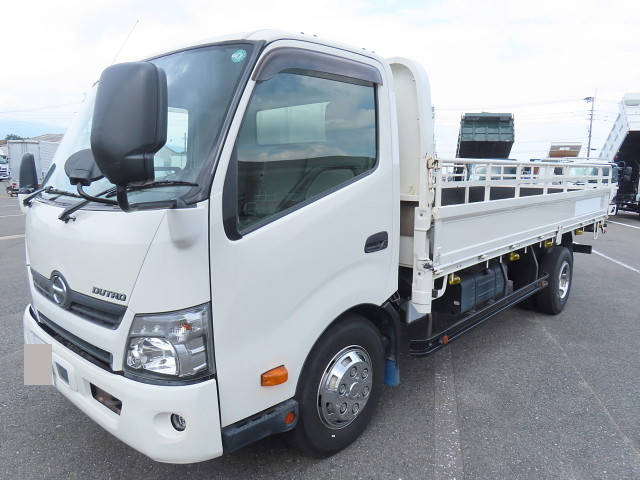 HINO Dutro Flat Body 2KG-XZU720M 2018 259,500km