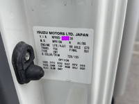 ISUZU Elf Aluminum Van TRG-NPR85AN 2016 85,000km_35