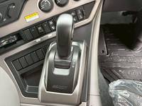 UD TRUCKS Quon Refrigerator & Freezer Wing 2PG-CD4FA 2025 2,000km_23
