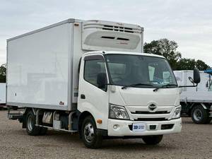 Dutro Refrigerator & Freezer Truck_2