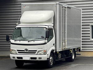 Dutro Aluminum Van_1