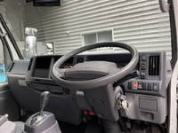 ISUZU Elf Aluminum Van TRG-NKR85N 2015 69,000km_21