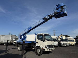Dutro Cherry Picker_1