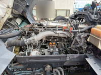 ISUZU Giga Trailer Head QKG-EXD52BD 2018 339,590km_16