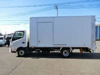 TOYOTA Others Panel Van SKG-XZU710 2011 74,000km_22
