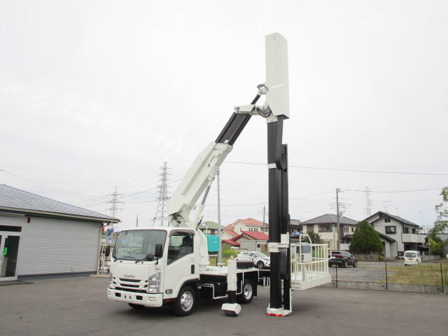 ISUZU Elf Cherry Picker 2PG-NPR88YN 2020 23,570km