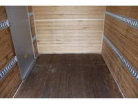 ISUZU Elf Panel Van TRG-NLR85AN 2018 526,000km_13