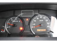 ISUZU Elf Panel Van TRG-NLR85AN 2018 526,000km_27