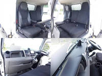 MITSUBISHI FUSO Canter Refrigerator & Freezer Truck 2TG-FBA00 2020 156,591km_17