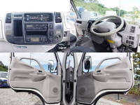 HINO Dutro Refrigerator & Freezer Truck PB-XZU414M 2006 74,243km_16