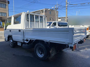 Elf Double Cab_2
