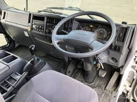 ISUZU Forward Refrigerator & Freezer Truck TKG-FRR90T2 2017 447,198km_33