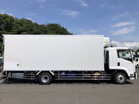 ISUZU Forward Refrigerator & Freezer Truck TKG-FRR90T2 2017 447,198km_6