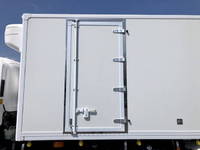 ISUZU Forward Refrigerator & Freezer Truck TKG-FRR90T2 2017 447,198km_8