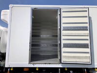 ISUZU Forward Refrigerator & Freezer Truck TKG-FRR90T2 2017 447,198km_9