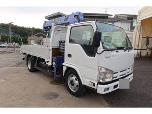 Elf Truck (With 4 Steps Of Cranes)_1