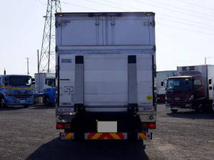 Forward Refrigerator & Freezer Truck_2