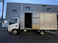 TOYOTA Dyna Aluminum Van TKG-XZU710 2014 118,000km_3
