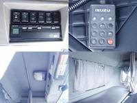 ISUZU Giga Trailer Head QKG-EXD52AD 2015 432,000km_20