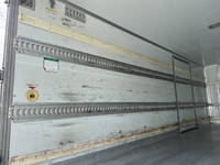 ISUZU Forward Refrigerator & Freezer Truck TKG-FRR90S2 2014 488,872km_13