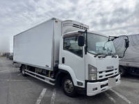 ISUZU Forward Refrigerator & Freezer Truck TKG-FRR90S2 2014 488,872km_3