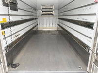 ISUZU Forward Refrigerator & Freezer Truck TKG-FRR90T2 2013 600,000km_9