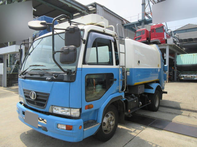 UD TRUCKS Condor Garbage Truck BDG-MK36C 2007 483,000km