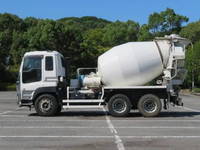 ISUZU Giga Mixer Truck QKG-CXZ77AT 2014 172,000km_3