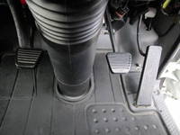 ISUZU Elf Cherry Picker TKG-NKR85AN 2014 43,102km_20