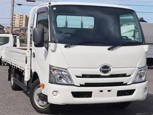 HINO Dutro Flat Body 2RG-XZU710M 2020 29,496km_1