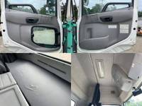 UD TRUCKS Quon Trailer Head QKG-GK6XAD 2017 679,586km_15