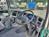 UD TRUCKS Quon Trailer Head QKG-GK6XAD 2017 679,586km_17