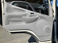 HINO Dutro Root Van TKG-XZC605Y 2015 128,563km_28