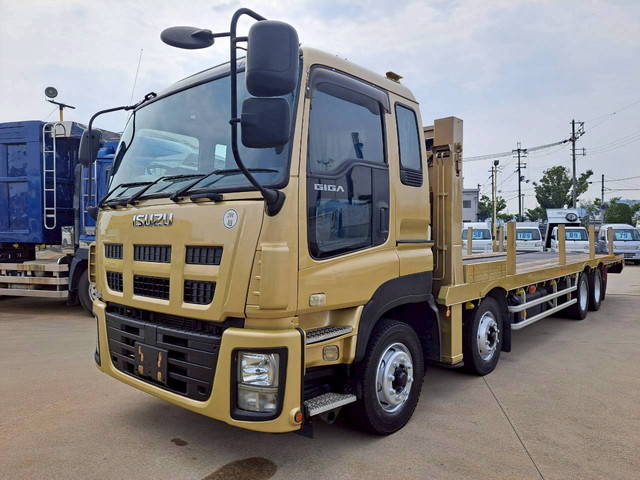 ISUZU Giga Self Loader QKG-CYJ77A 2013 624,800km