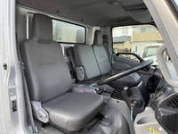 HINO Dutro Covered Wing TDG-XZU732M 2018 117,000km_22