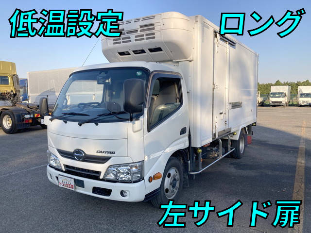 Dutro Refrigerator & Freezer Truck_1