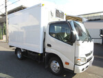 Dutro Refrigerator & Freezer Truck_1