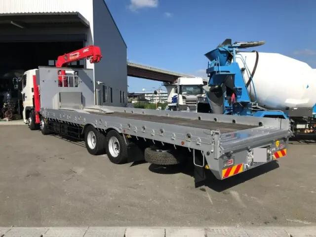 Profia Self Loader (With 4 Steps Of Cranes)_2