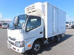Dutro Refrigerator & Freezer Truck_1