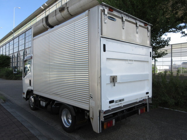 Titan Aluminum Van_2