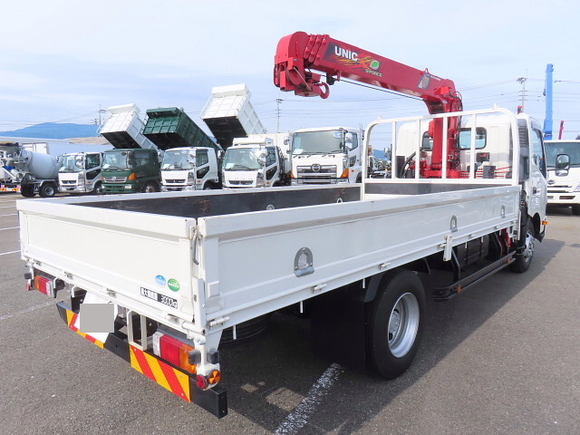 Dutro Truck (With 4 Steps Of Cranes)_2