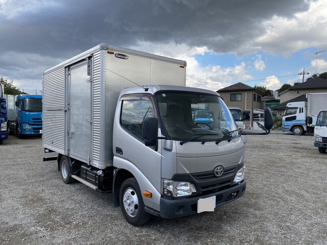 TOYOTA Others Aluminum Van TKG-XZU645 2017 118,000km_1