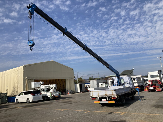 Ranger Truck (With 5 Steps Of Cranes)_2