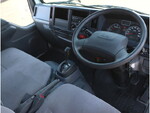 ISUZU Elf Panel Van TRG-NJR85AN 2015 92,602km_38