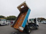 HINO Ranger Dump TKG-FC9JCAA 2015 111,402km_2