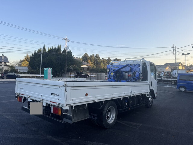 Elf Truck (With 4 Steps Of Cranes)_2